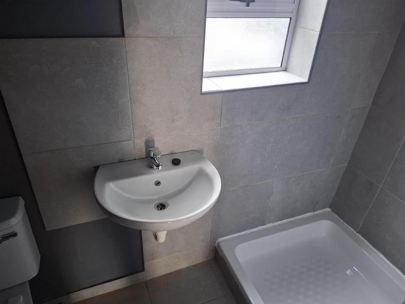 2 Bedroom Property for Sale in Maitland Western Cape